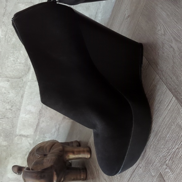 Leoffler Randall Nubuck Leather Platform Wedge Bootie - Picture 4 of 14